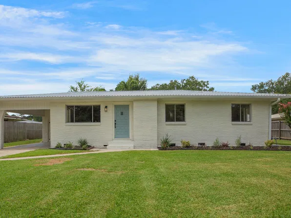 303 Kathryn St, New Iberia, LA 70560