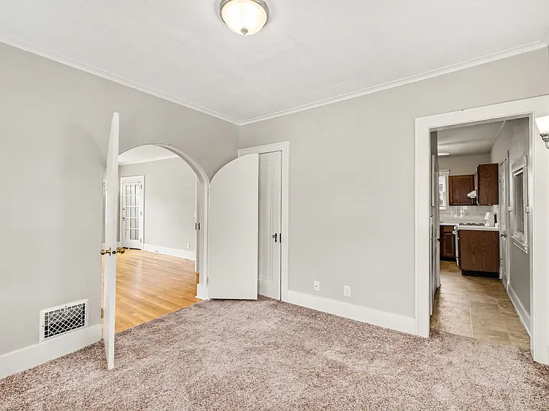 2125 Wealthy St SE #1 — Photo 21