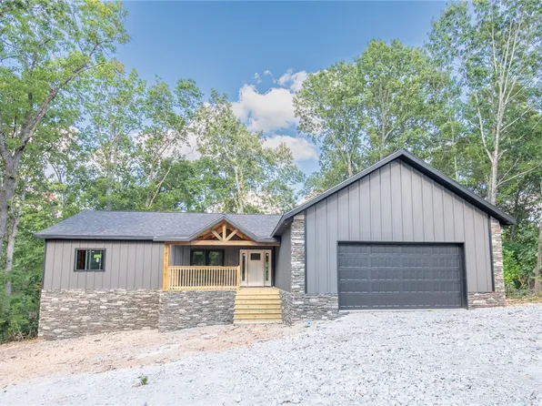 4222 Turnbury Dr, Harrison, AR 72601