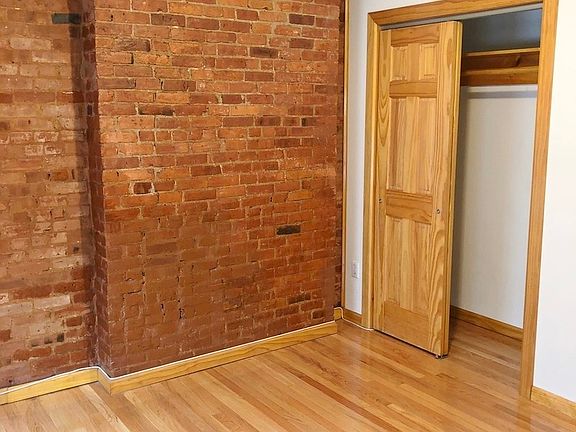 3rd image of 1584 York Ave #22