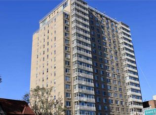 11817 Union Tpke APT 2G, Flushing, NY 11375