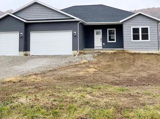 902 Audrey Ln, Newark, OH 43055