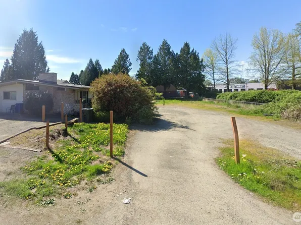 1529 Maple Lane #L2-4, Kent, WA 98030