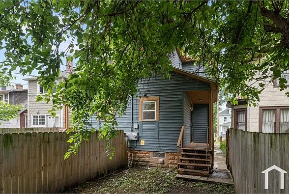 48 S Richardson Ave — Photo 24
