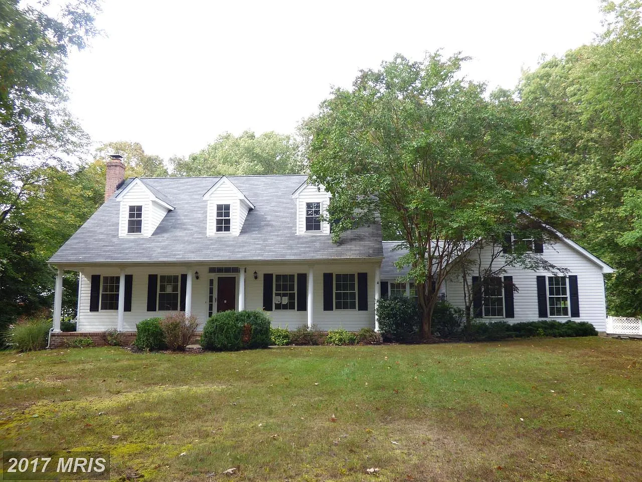 11320 Dobbins Ln photo 1