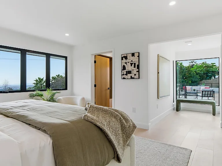 1764 E Loma Alta Dr — Photo 27