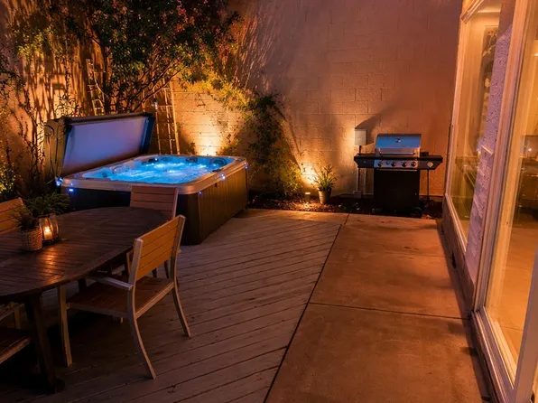 737 Emerald Ct, San Diego, CA 92109