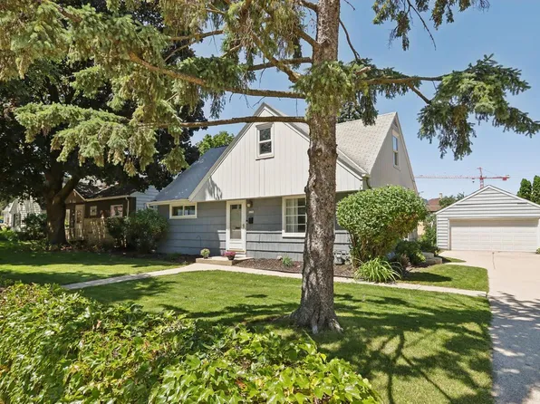 9156 West Michigan STREET, Milwaukee, WI 53226