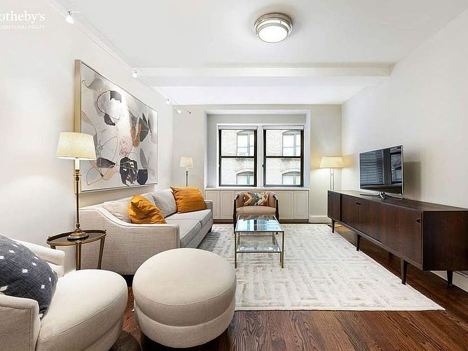 1st image of 110 Central Park S APT 8C