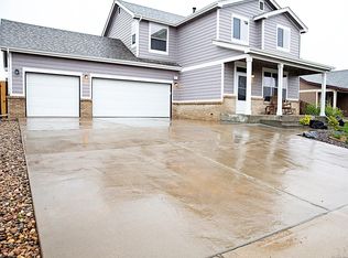 2083 Asoka St, Strasburg, CO 80136