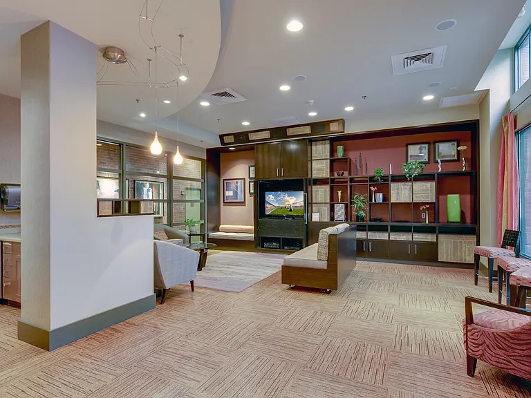 The Shelby Apartments — Photo 7