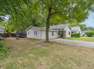1226 E Scott St, Springfield, MO 65802