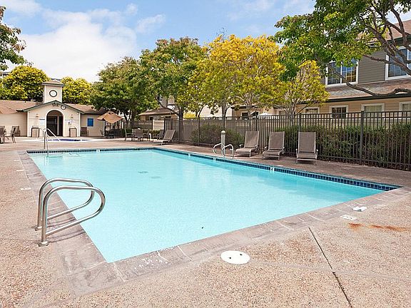 4th image of 2138 Sand Dollar Dr