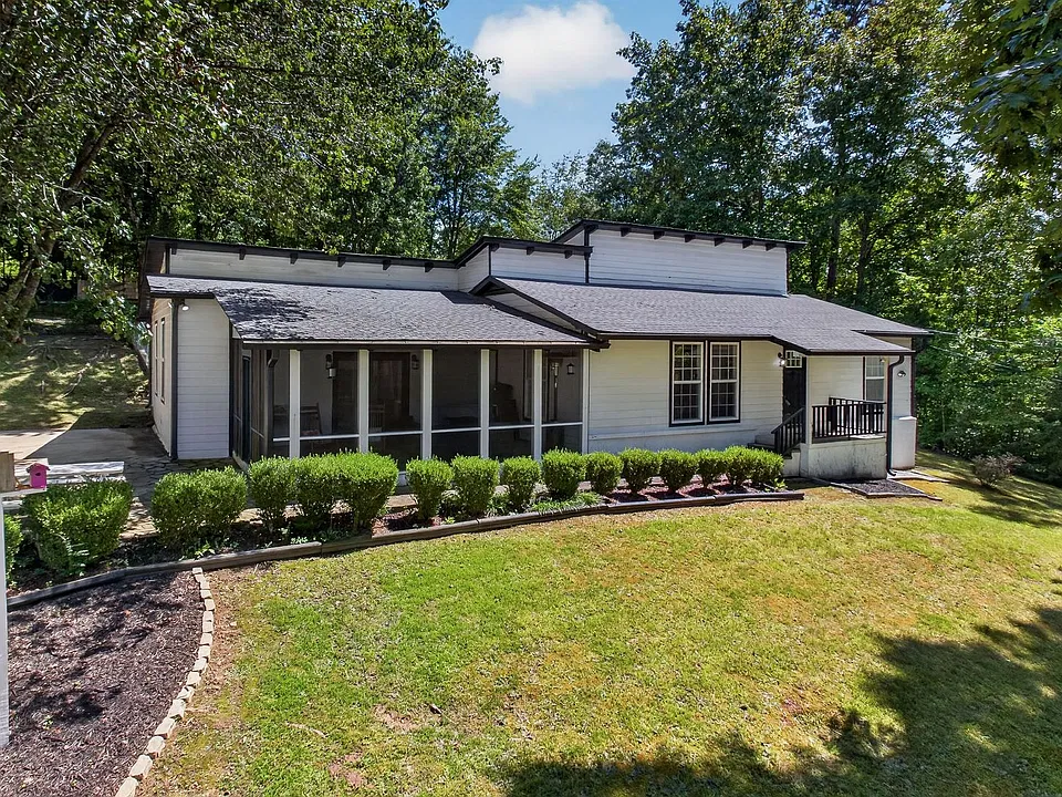 718 Hathburn Dr