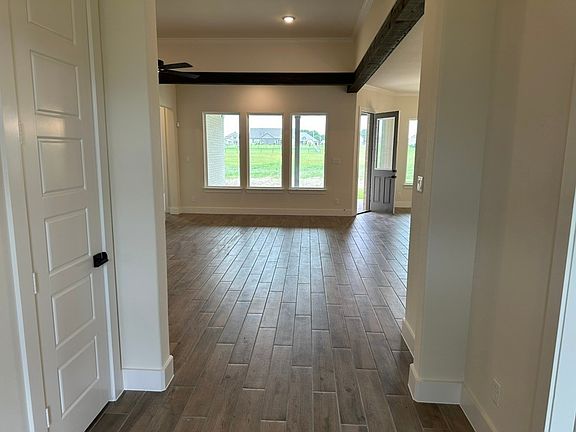 5th image of 1512 County Road 4910