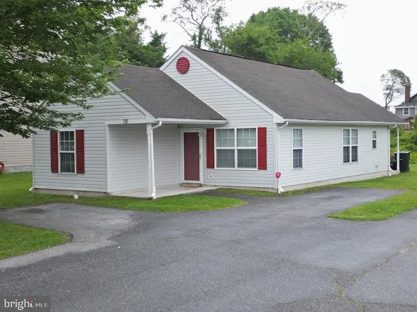 735 W North St, Dover, DE 19904