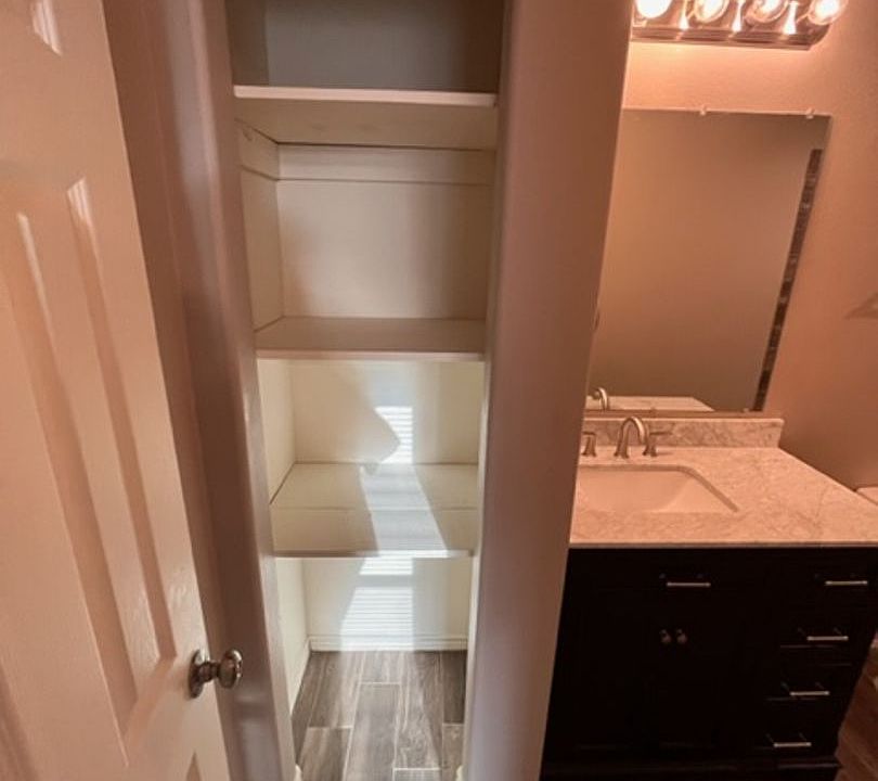 1st image of 404 Nederland Ave #Townhouse 380