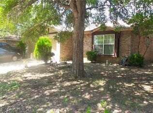 5306 Queenlily Ct, Arlington, TX 76018