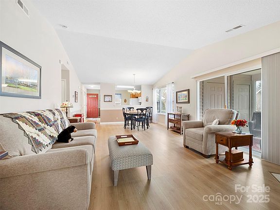 4th image of 3901 Wood Duck Way