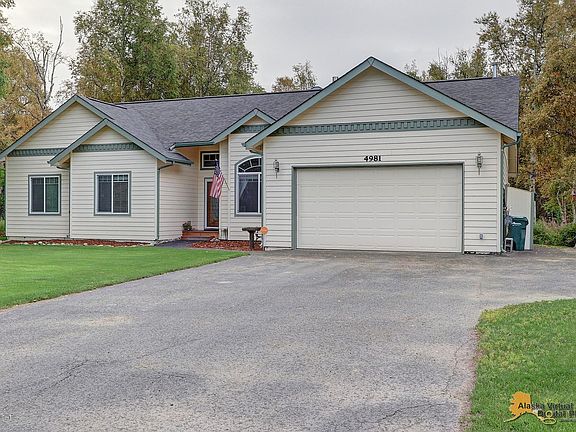 3rd image of 4981 N Kipling Dr