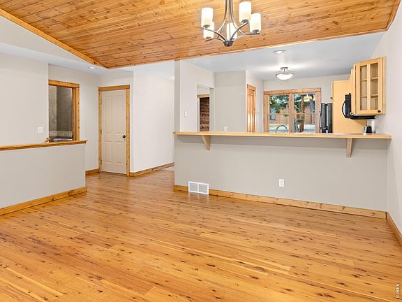 5th image of 1431 S Saint Vrain Ave #B