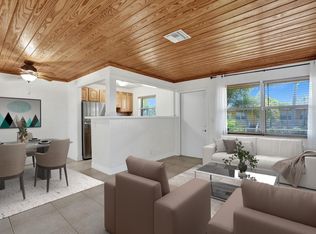 200 Croton Ave APT 202, Lantana, FL 33462