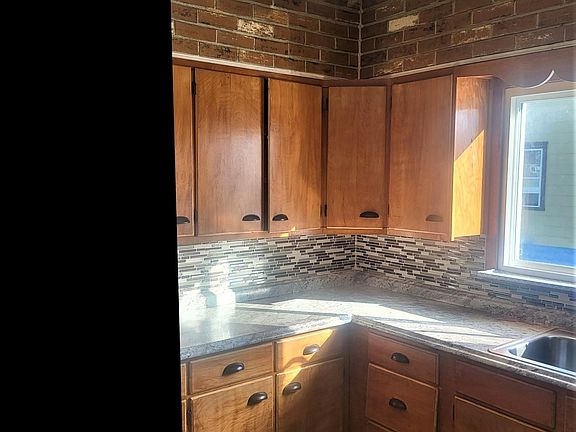 3rd image of 214 E Delavan Ave #1
