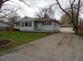 10 W Bryn Mawr Ave, Roselle, IL