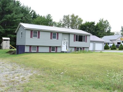 560 West Broadway, Lincoln, ME, 04457