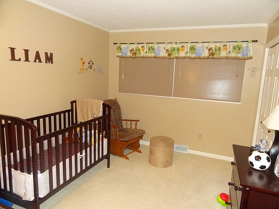 5th image of 3014 Forsythia Blvd