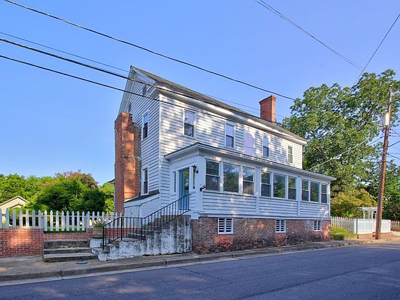 3rd image of 16366 Courthouse Rd