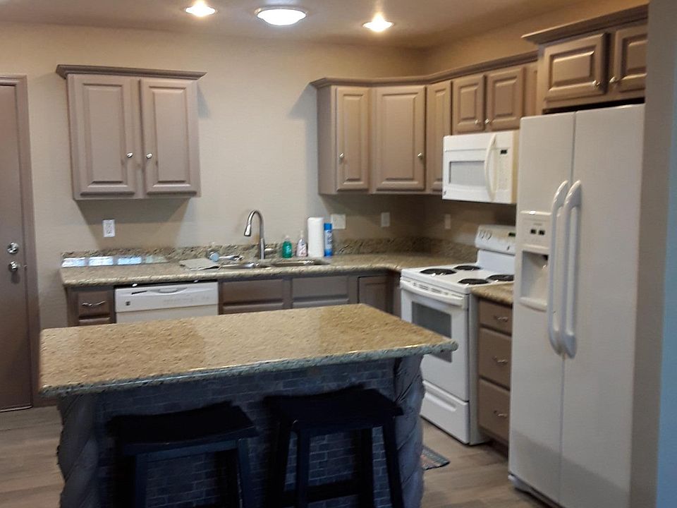 1st image of 13531 W Bolero Dr