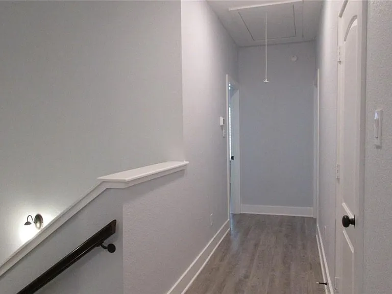 2114 Crescent Pointe Pkwy — Photo 6