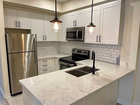 5th image of 276 Gatwick Dr #206