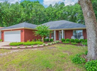 5808 Hilary St, Crestview, FL 32539