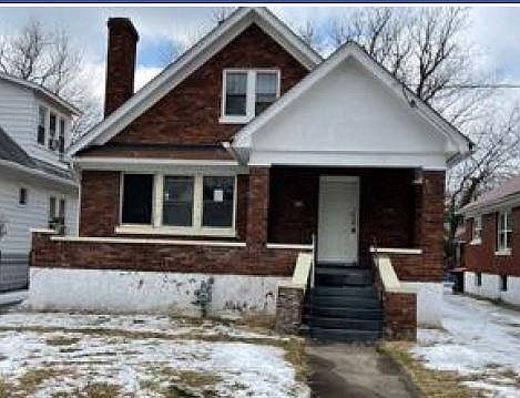 1st image of 102 S 36th St