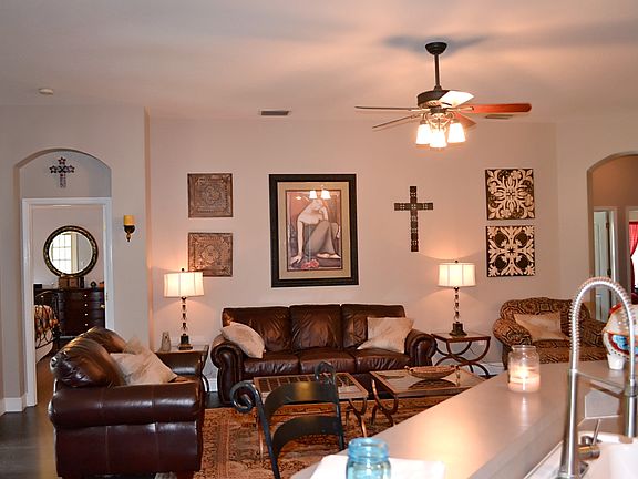 5th image of 12522 Leatherleaf Dr