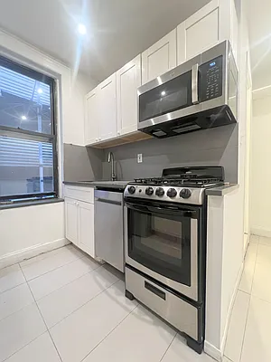 Rented by Smart City Real Estate LLC | media 3