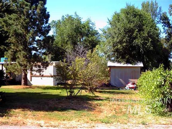 3rd image of 9958 Shields Ave