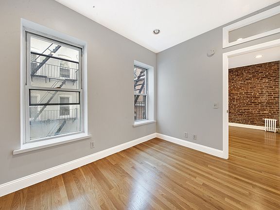 3rd image of 53 W 106th St APT 2A
