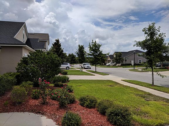 3rd image of 3912 Burnt Pine Dr
