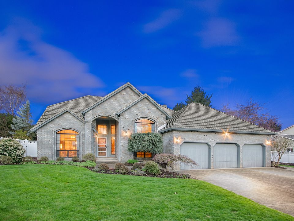 1st image of 3001 SE 146th Ave
