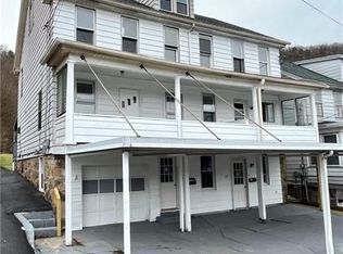 101 W Ridge St, Nesquehoning, PA 18240