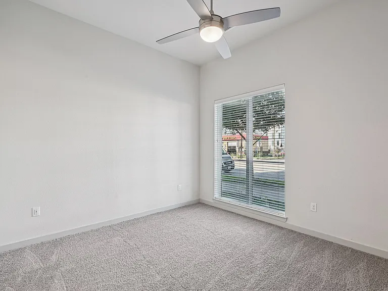 Ross + Peak — Photo 29