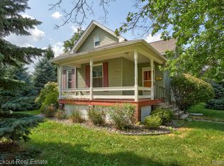 2502 Stobbe St, Saginaw, MI 48602