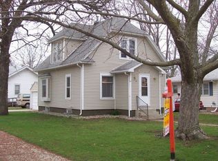 1136 S 18th St, Fort Dodge, IA 50501