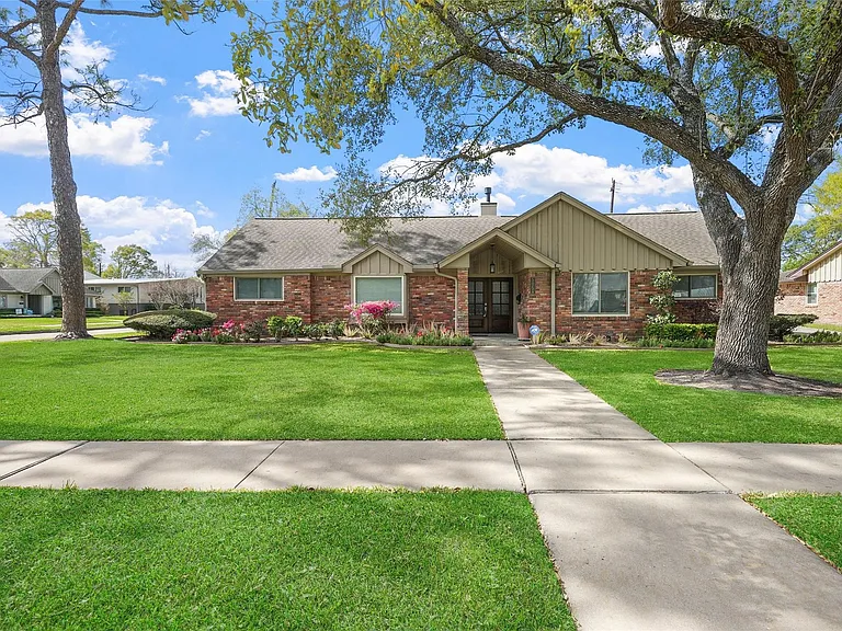 5058 Yarwell Dr — Photo 1