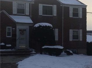 26030 73rd Ave, Glen Oaks, NY 11004