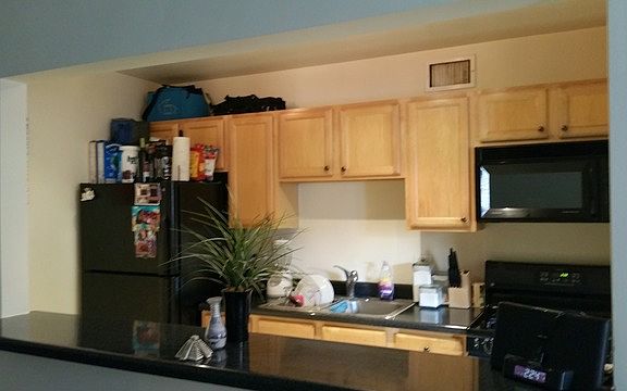 3rd image of 4920 N Marine Dr #S308