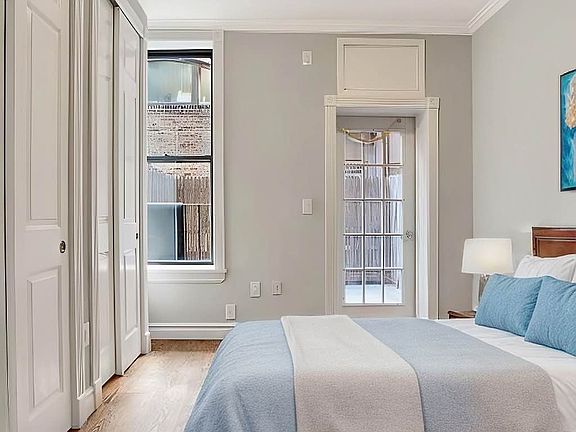 4th image of 134 Orchard St APT 3